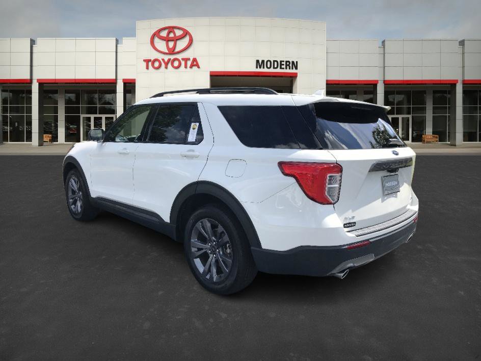 2022 Ford Explorer XLT photo 3