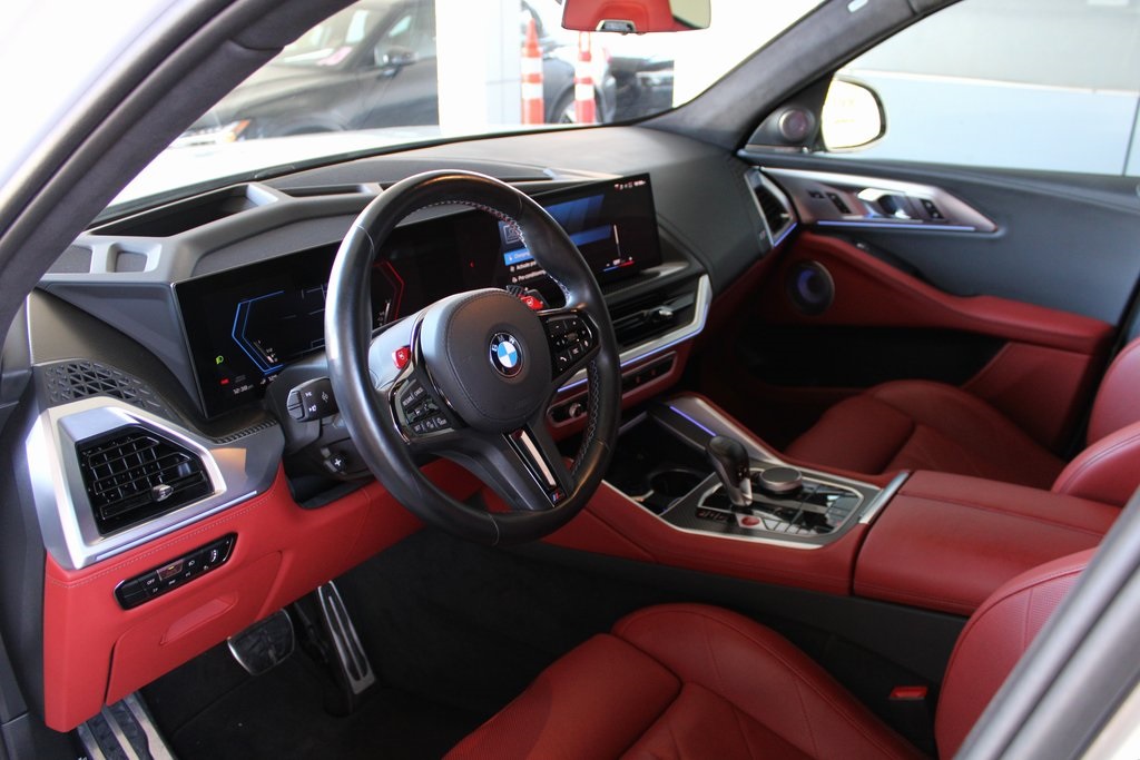 2023 Bmw XM photo 3