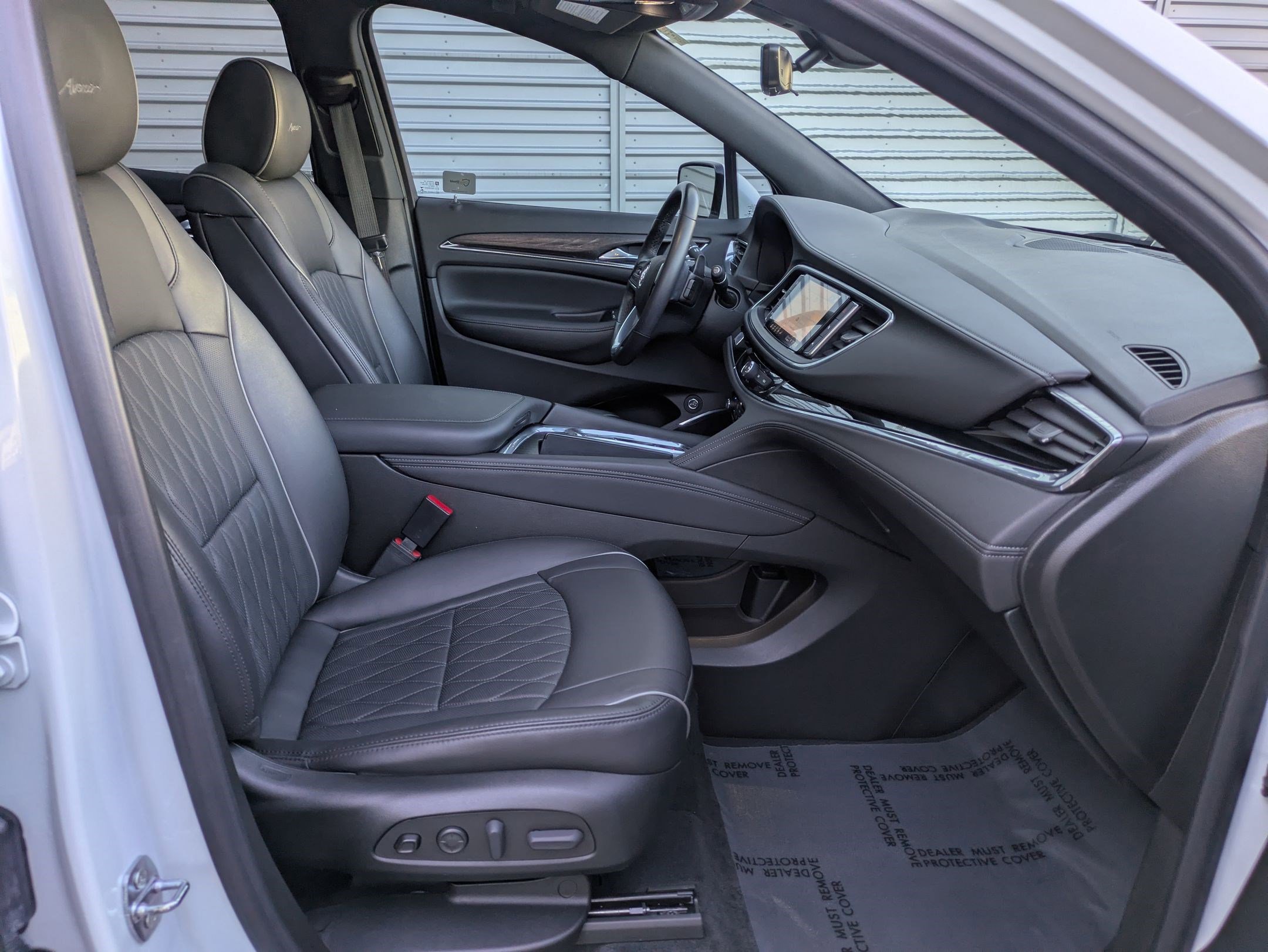 2023 Buick Enclave Avenir photo 31