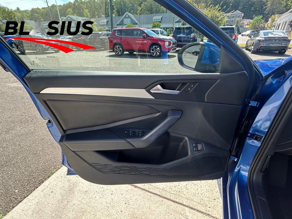 2024 Volkswagen Jetta 1.5T S photo 7