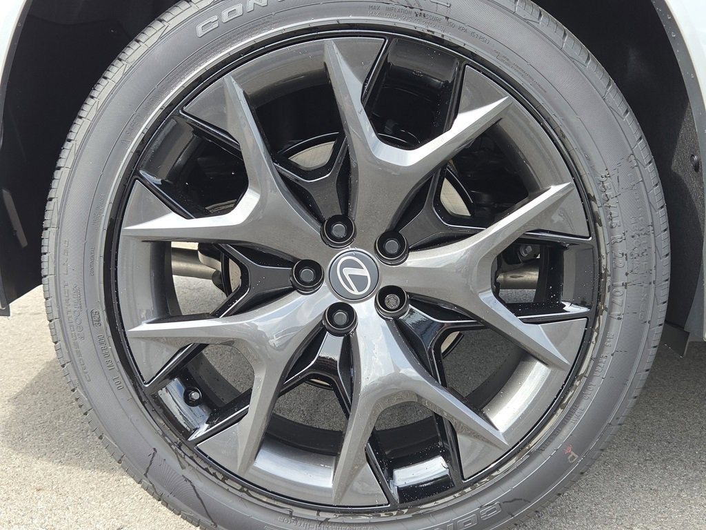 2026 Lexus TX 500h F SPORT Performance Premium photo 21