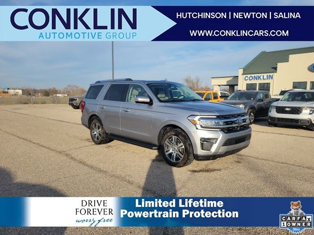 2024 Ford Expedition Limited's photo