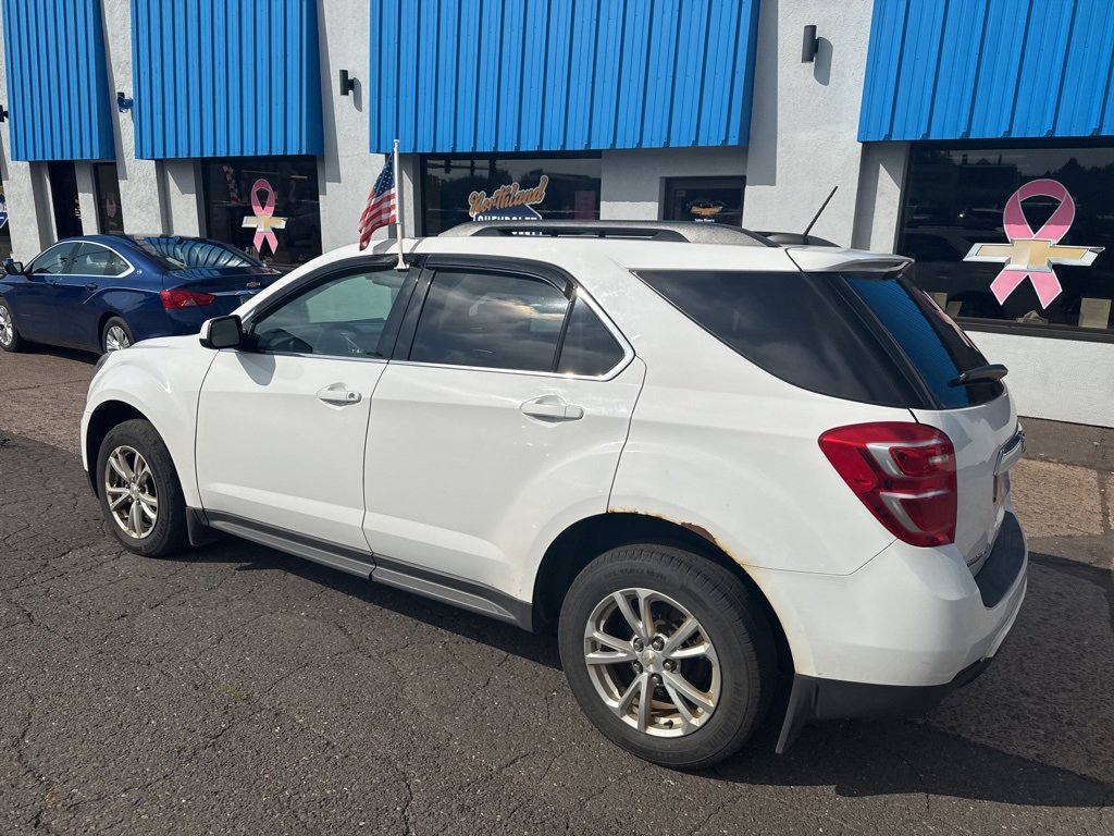 2017 Chevrolet Equinox LT photo 14