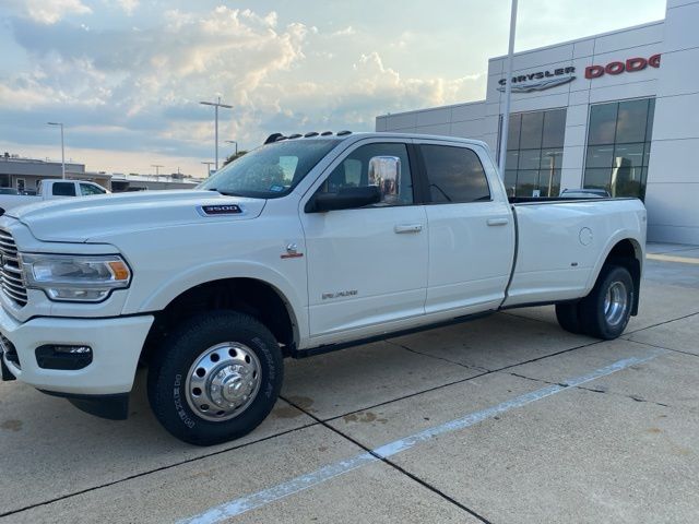 2022 Ram 3500 Laramie photo 6