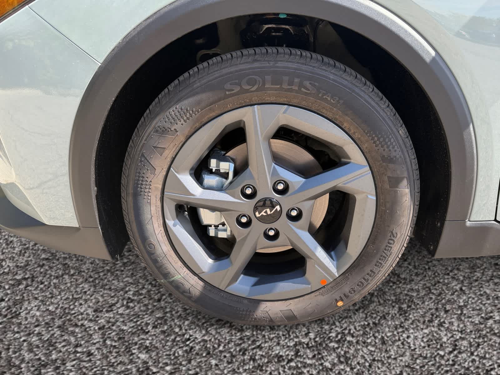 2025 Kia K4 LXS photo 14