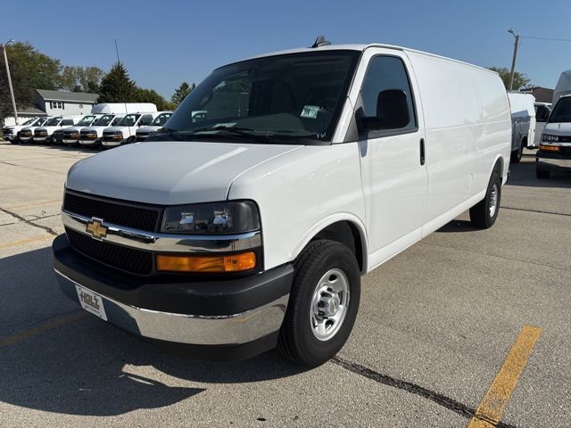 2025 Chevrolet Express Cargo Work Van's photo