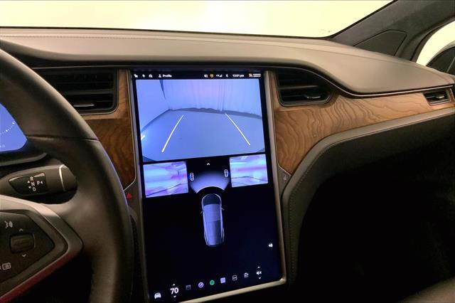 2020 Tesla Model X Long Range photo 14