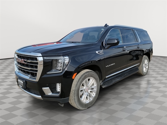 2023 GMC Yukon XL SLT's photo