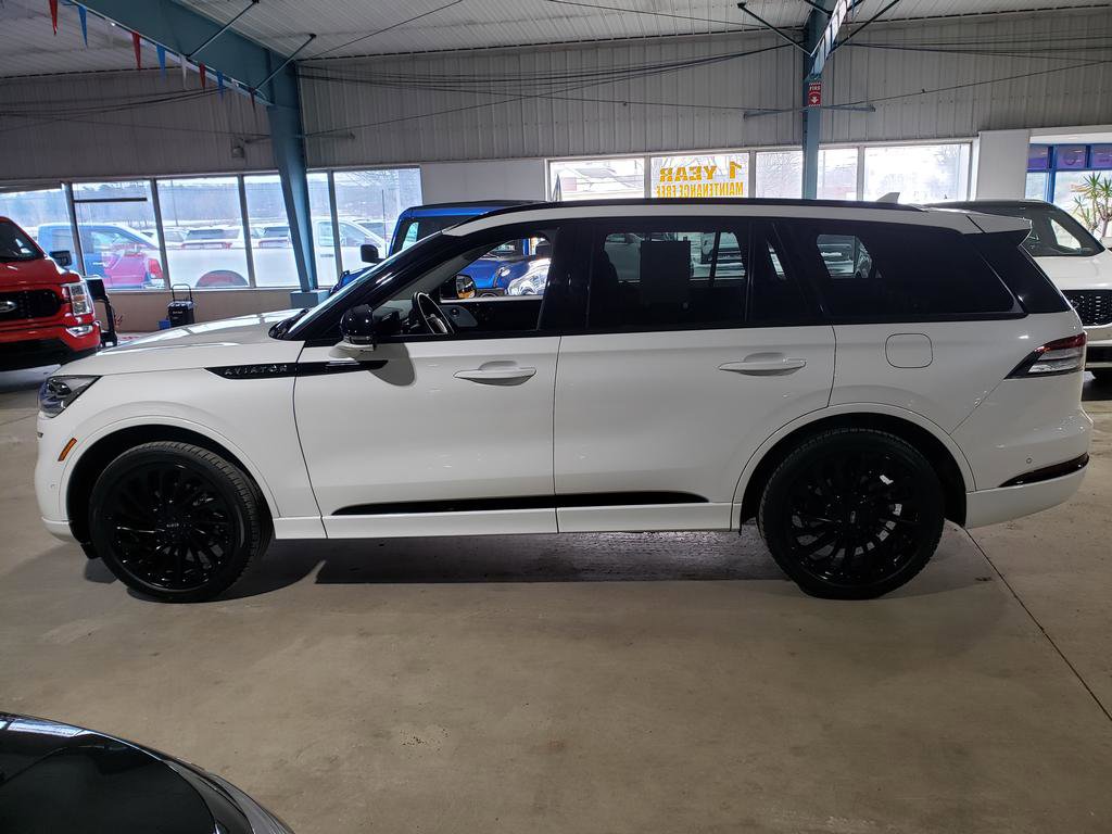 2024 Lincoln Aviator Reserve photo 4