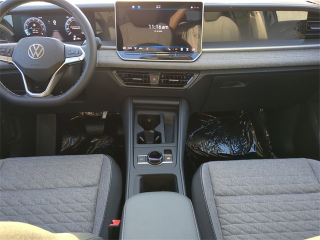 2025 Volkswagen Tiguan S photo 13