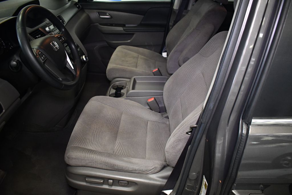 2011 Honda Odyssey EX photo 24