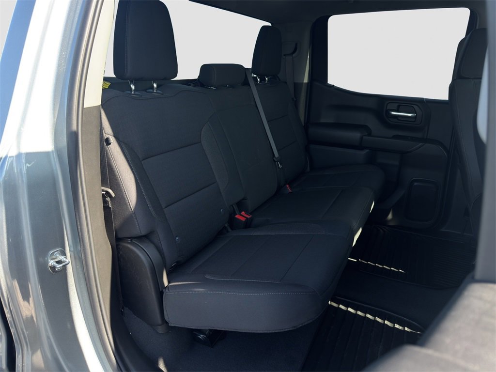 2025 Chevrolet Silverado 1500 Custom photo 19