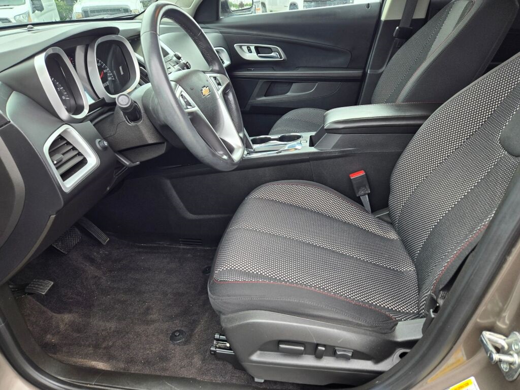 2012 Chevrolet Equinox photo 8