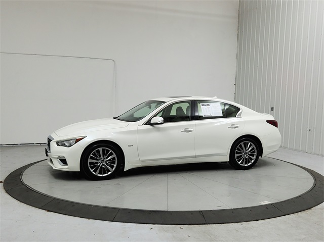 2018 Infiniti Q50 3.0t LUXE photo 4