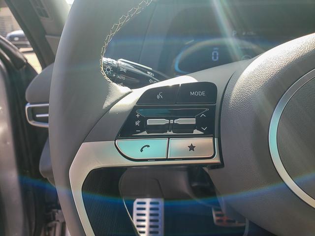 2025 Hyundai Elantra SEL Sport photo 17