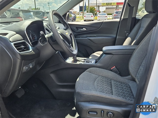 2022 Chevrolet Equinox LT photo 4
