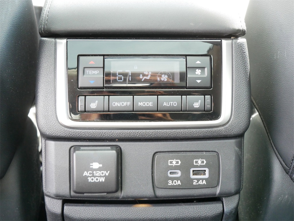 2025 Subaru Ascent Onyx Edition Touring photo 20