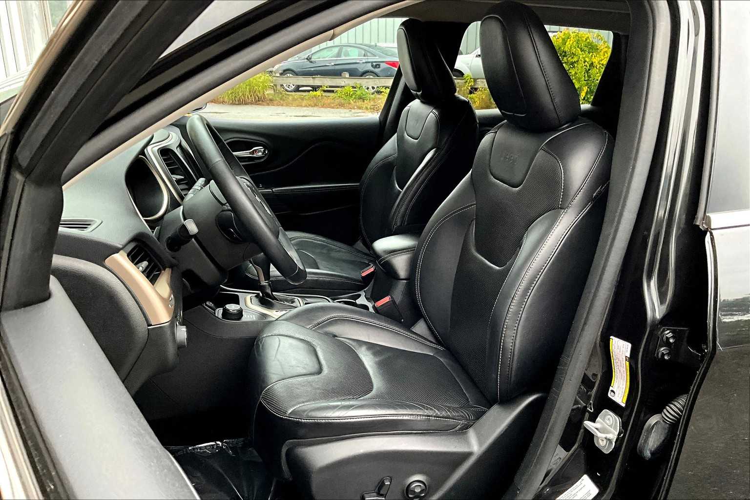 2014 Jeep Cherokee Limited photo 7