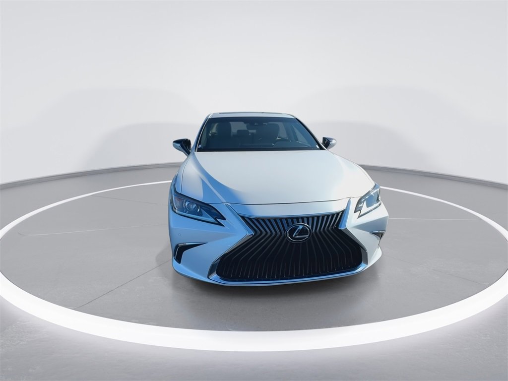 2021 Lexus ES 250 photo 3