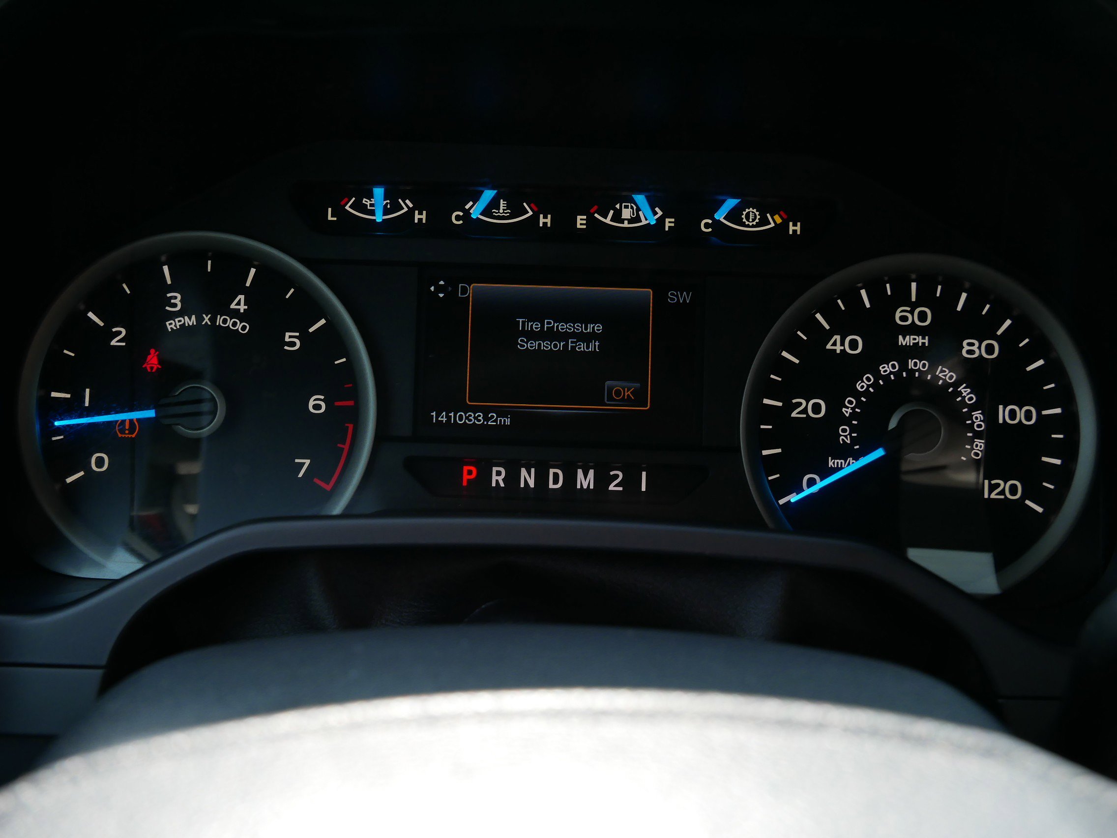 2016 Ford F-150 XLT photo 21
