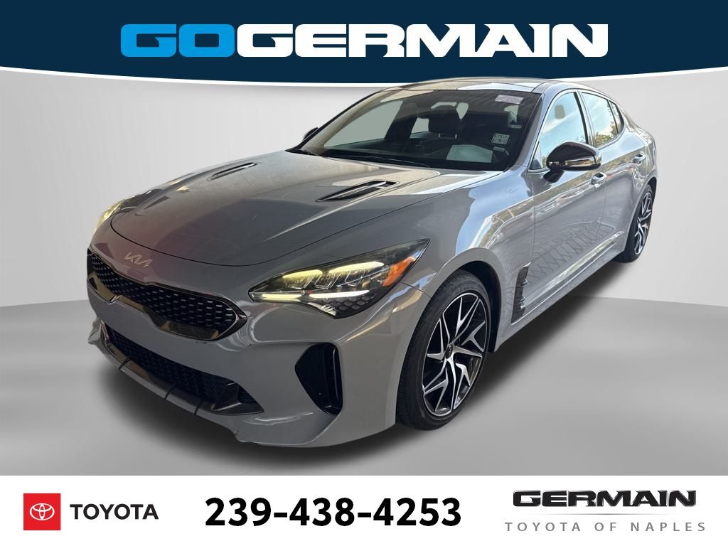 2022 Kia Stinger GT-Line's photo