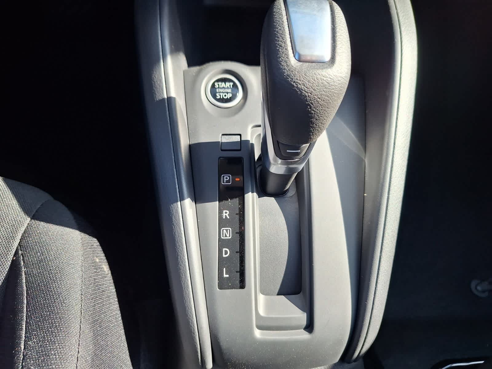 2025 Nissan Kicks Play S photo 18