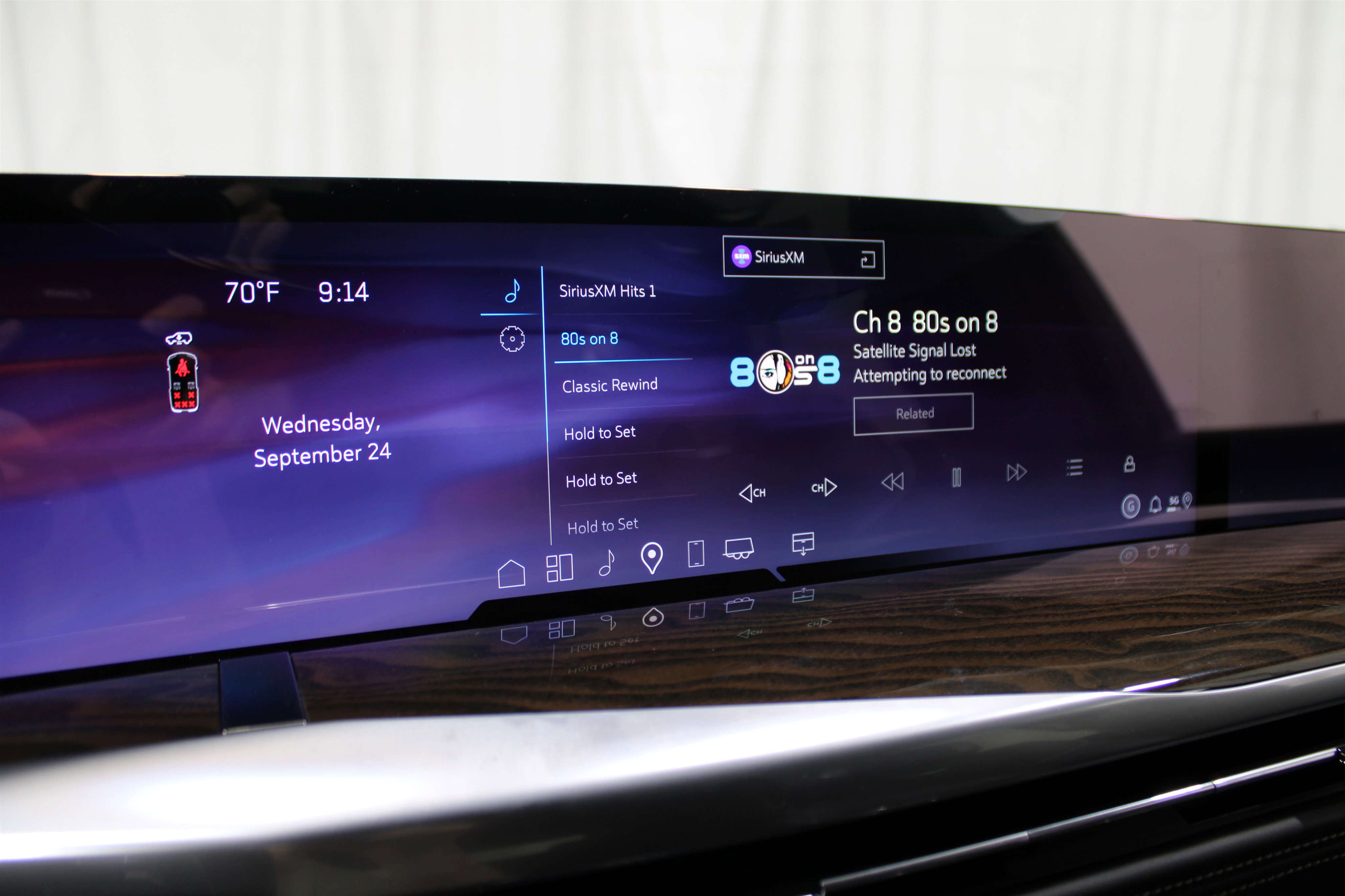 2025 Cadillac Escalade Premium Luxury Platinum photo 10