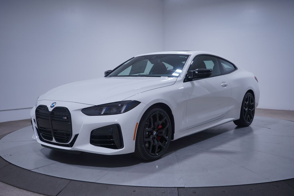 2026 BMW 4 Series M440i's photo