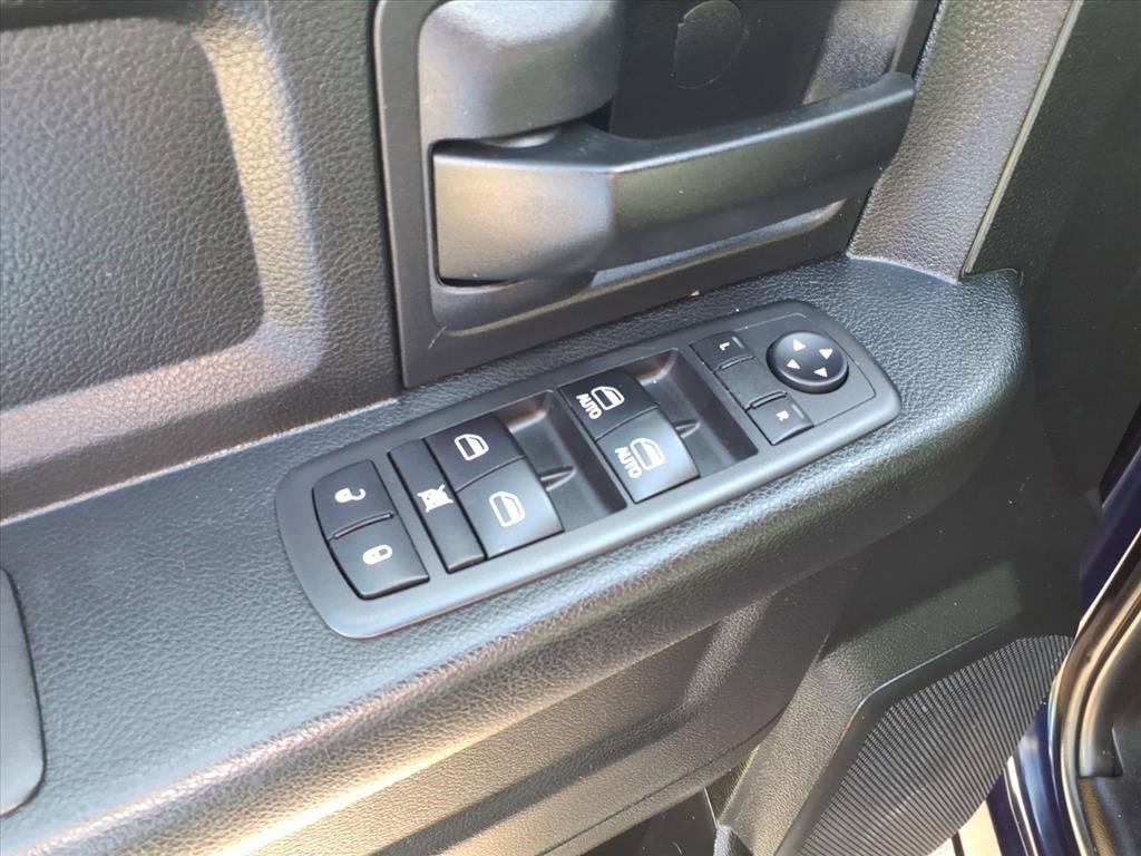 2018 Ram 1500 Express photo 12