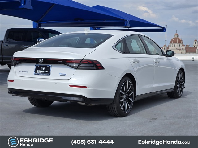 2025 Honda Accord Hybrid Touring photo 4