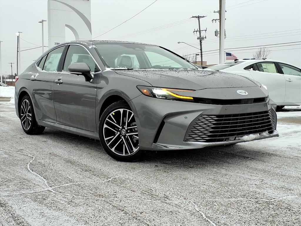2026 Toyota Camry XLE's photo