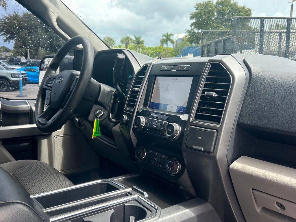 2020 Ford F-150 XLT photo 23