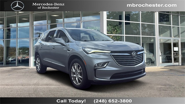 2023 Buick Enclave Essence's photo