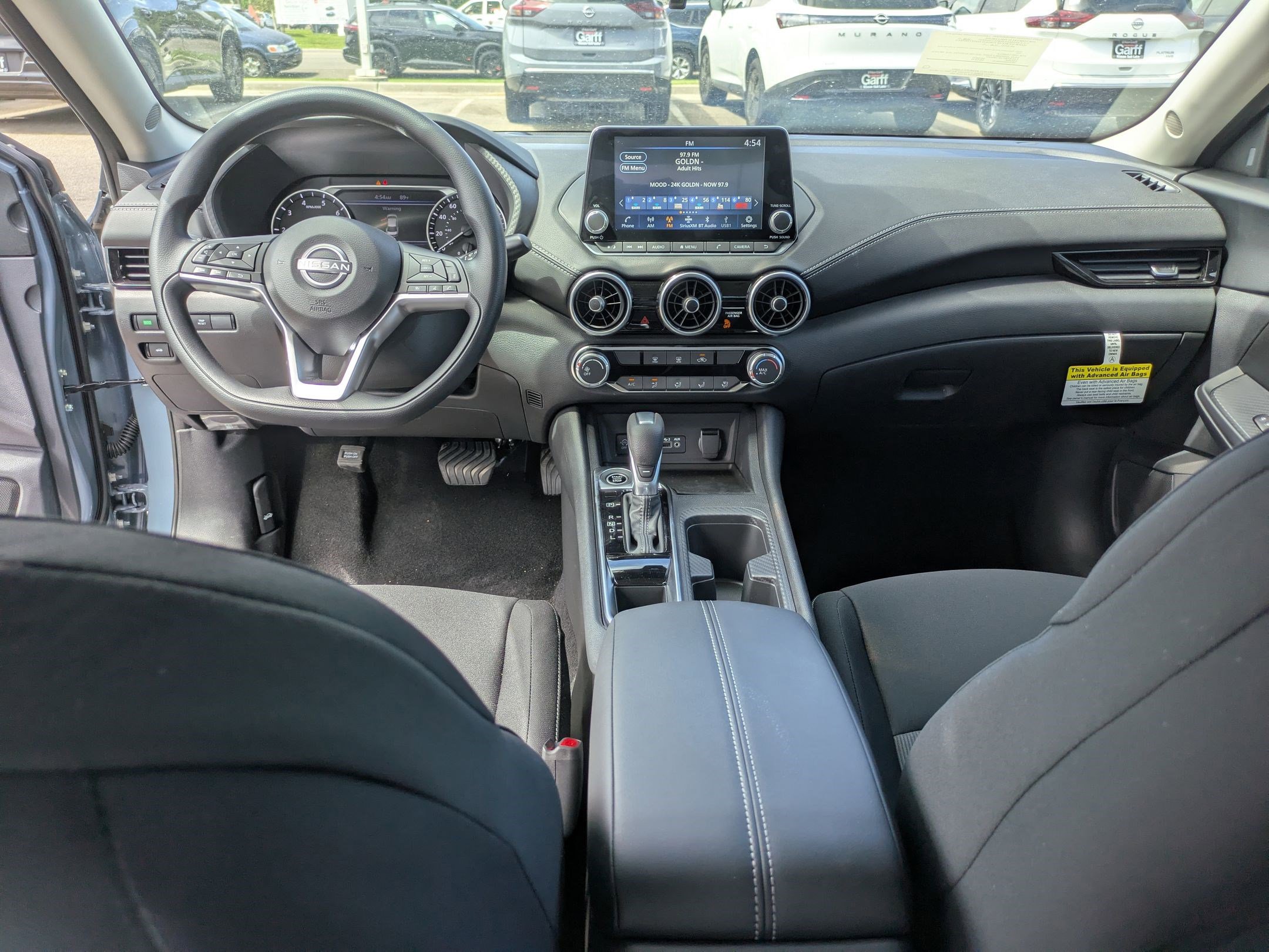 2025 Nissan Sentra SV photo 17