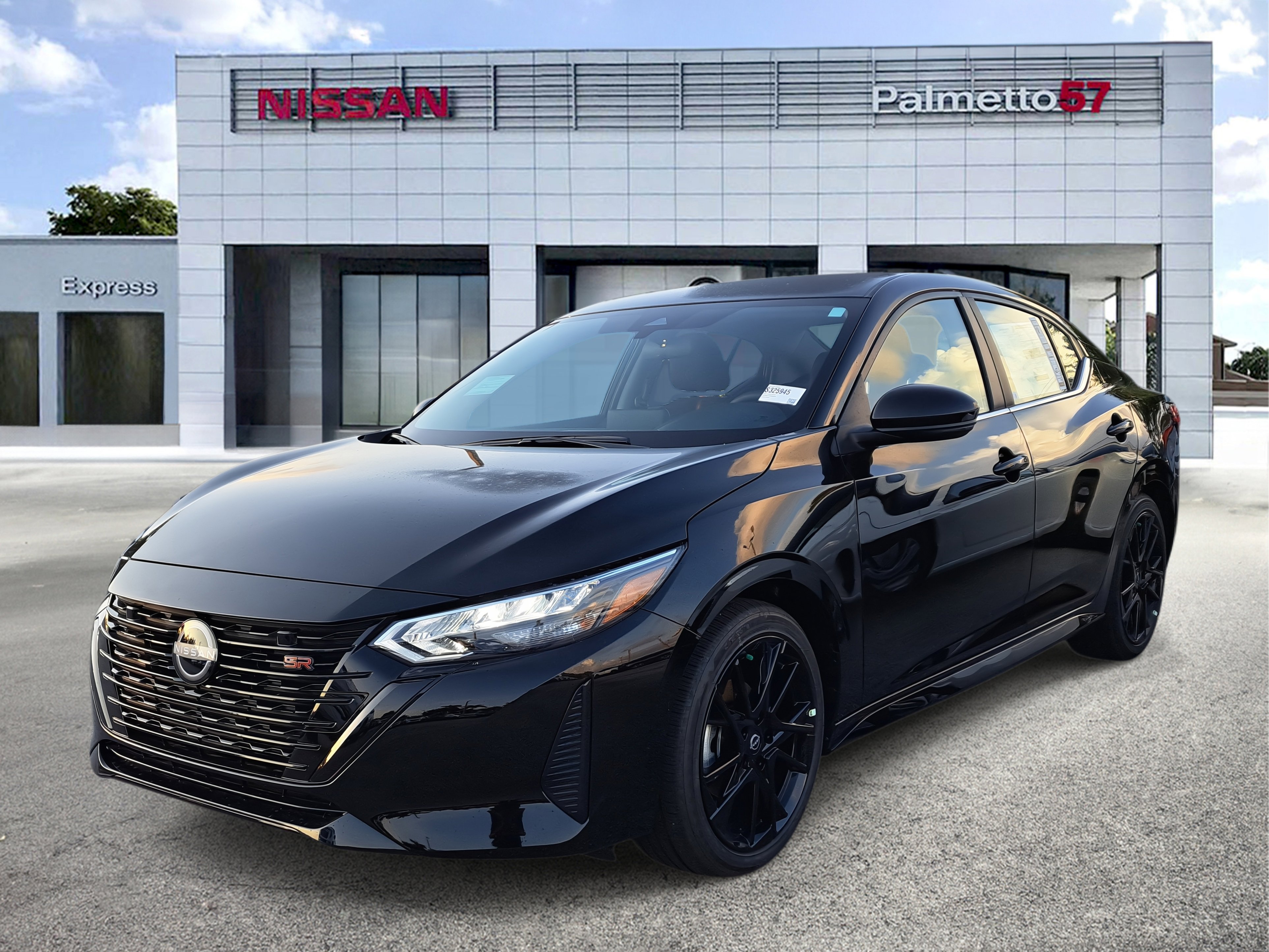 2025 Nissan Sentra SR photo 3