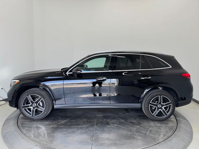 2025 Mercedes Benz GLC 300 4MATIC photo 9