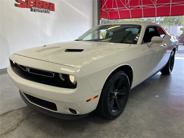 2019 Dodge Challenger SXT photo 13