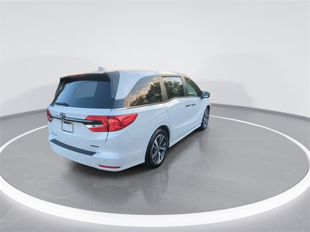 2021 Honda Odyssey Touring photo 8