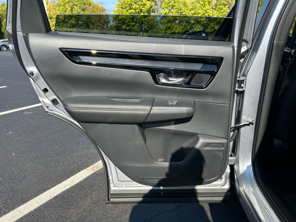 2026 Honda CR-V Hybrid Sport Touring photo 20