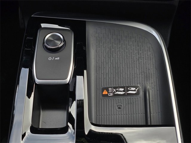 2026 Buick Enclave Sport Touring photo 9