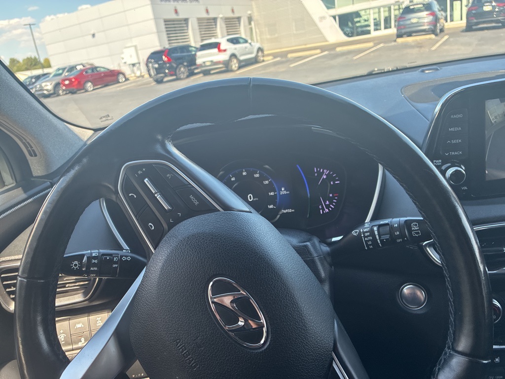 2020 Hyundai Santa Fe Limited photo 11