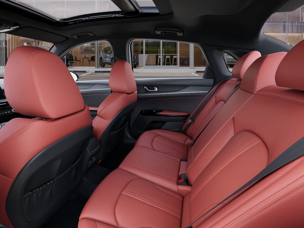 2025 Kia K5 GT-Line photo 16