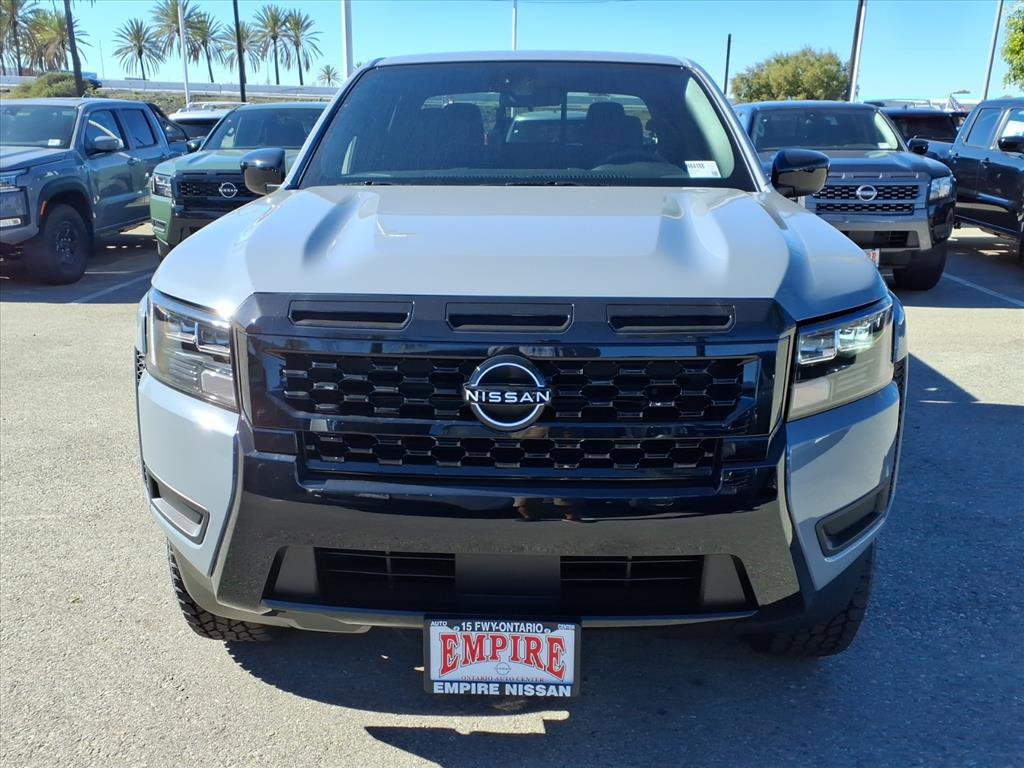 2026 Nissan Frontier Crew Cab SV photo 2