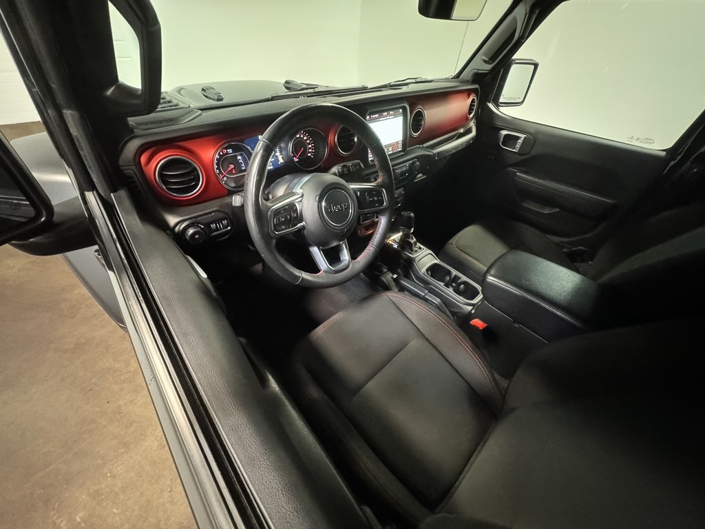 2019 Jeep Wrangler Unlimited Rubicon photo 2