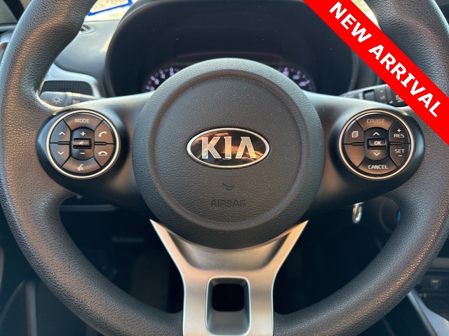 2020 Kia Soul LX photo 13