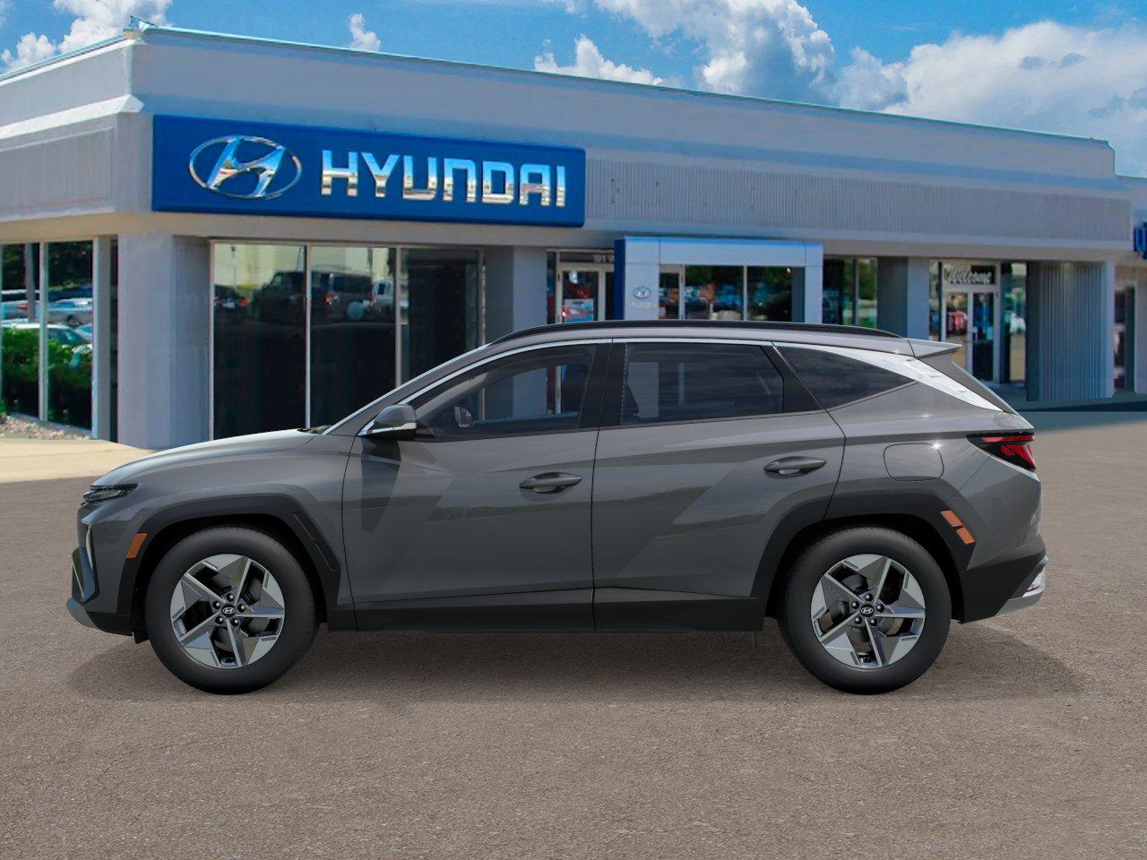 2026 Hyundai Tucson SEL photo 2