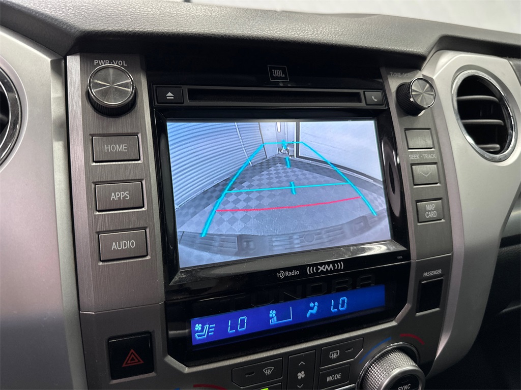 2014 Toyota Tundra Platinum CrewMax photo 31