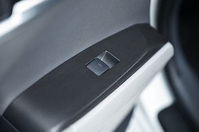 2023 Toyota Camry LE photo 24