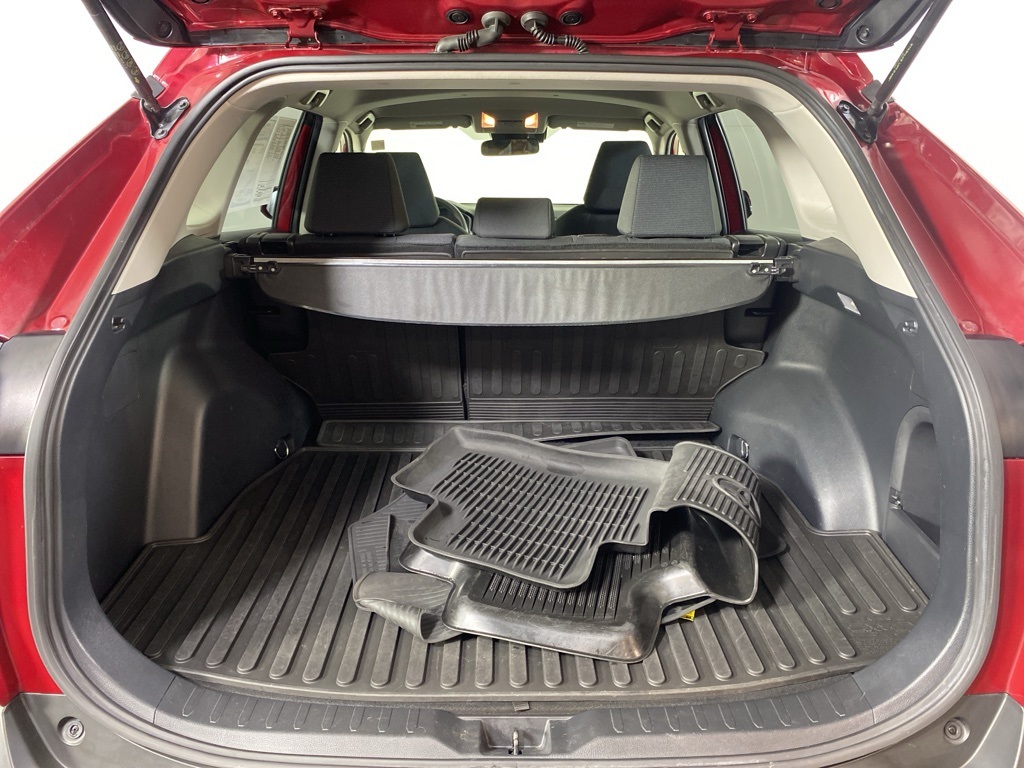2020 Toyota RAV4 Hybrid LE photo 5