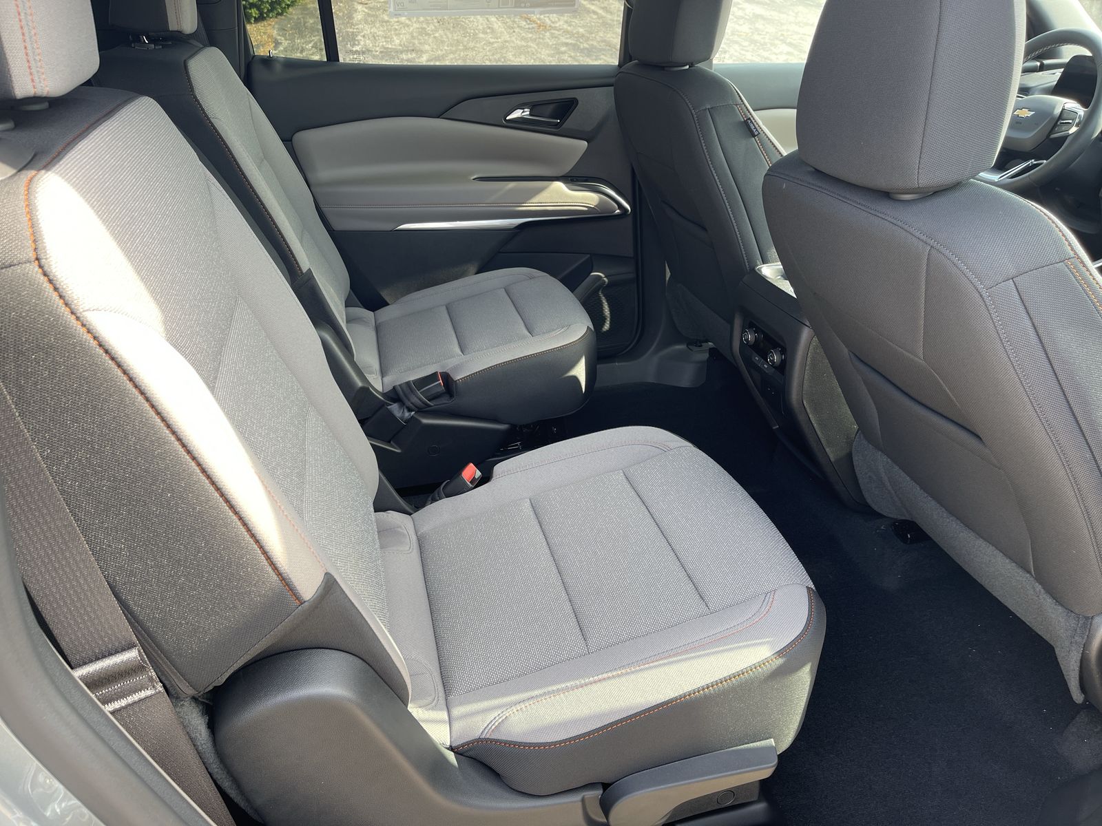 2026 Chevrolet Traverse photo 5
